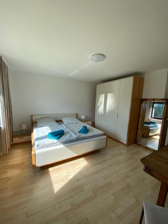 Pension Am Waldrand Karlsbad Buitenkant foto
